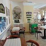 Kallys Ξενοδοχείο *